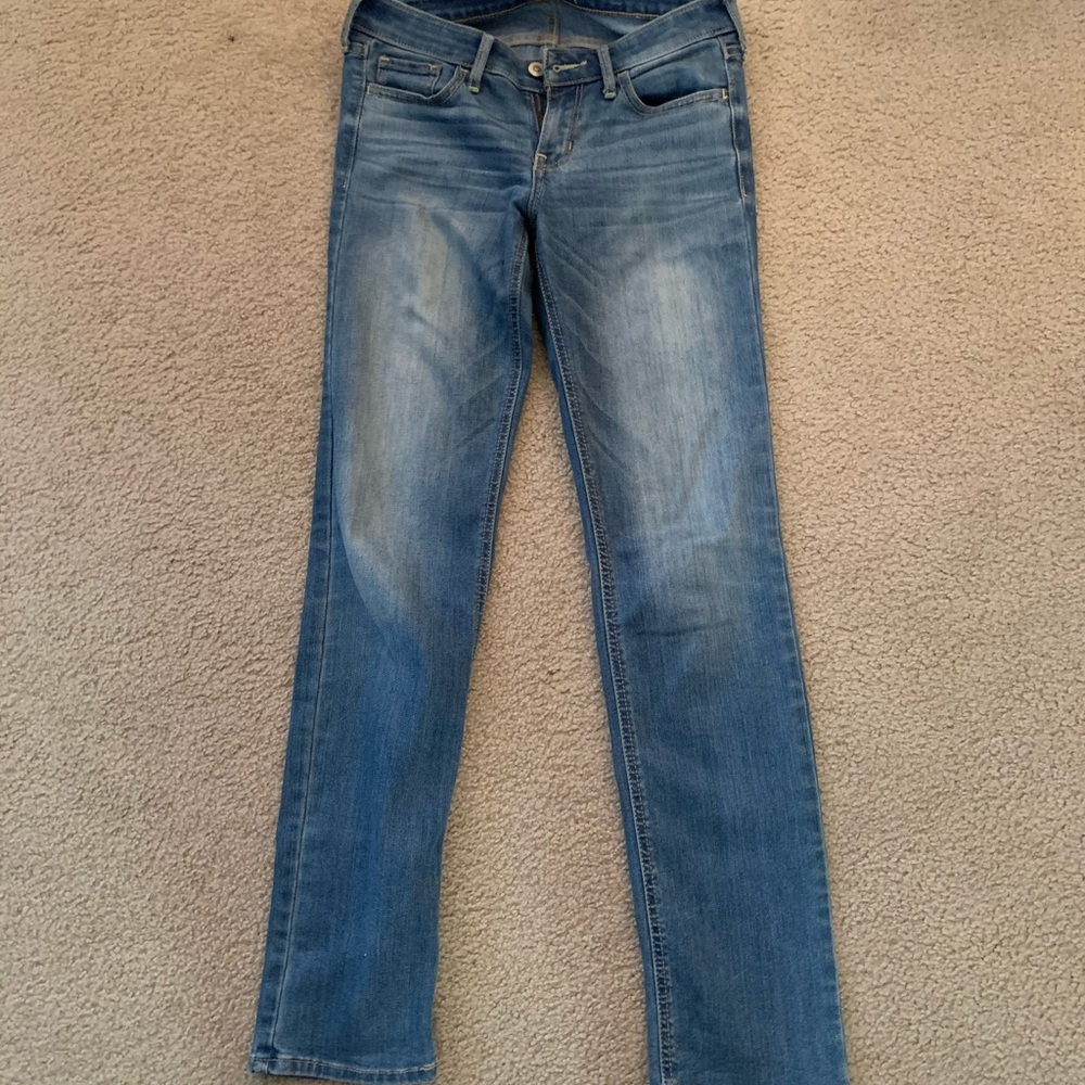 Hollister jeans